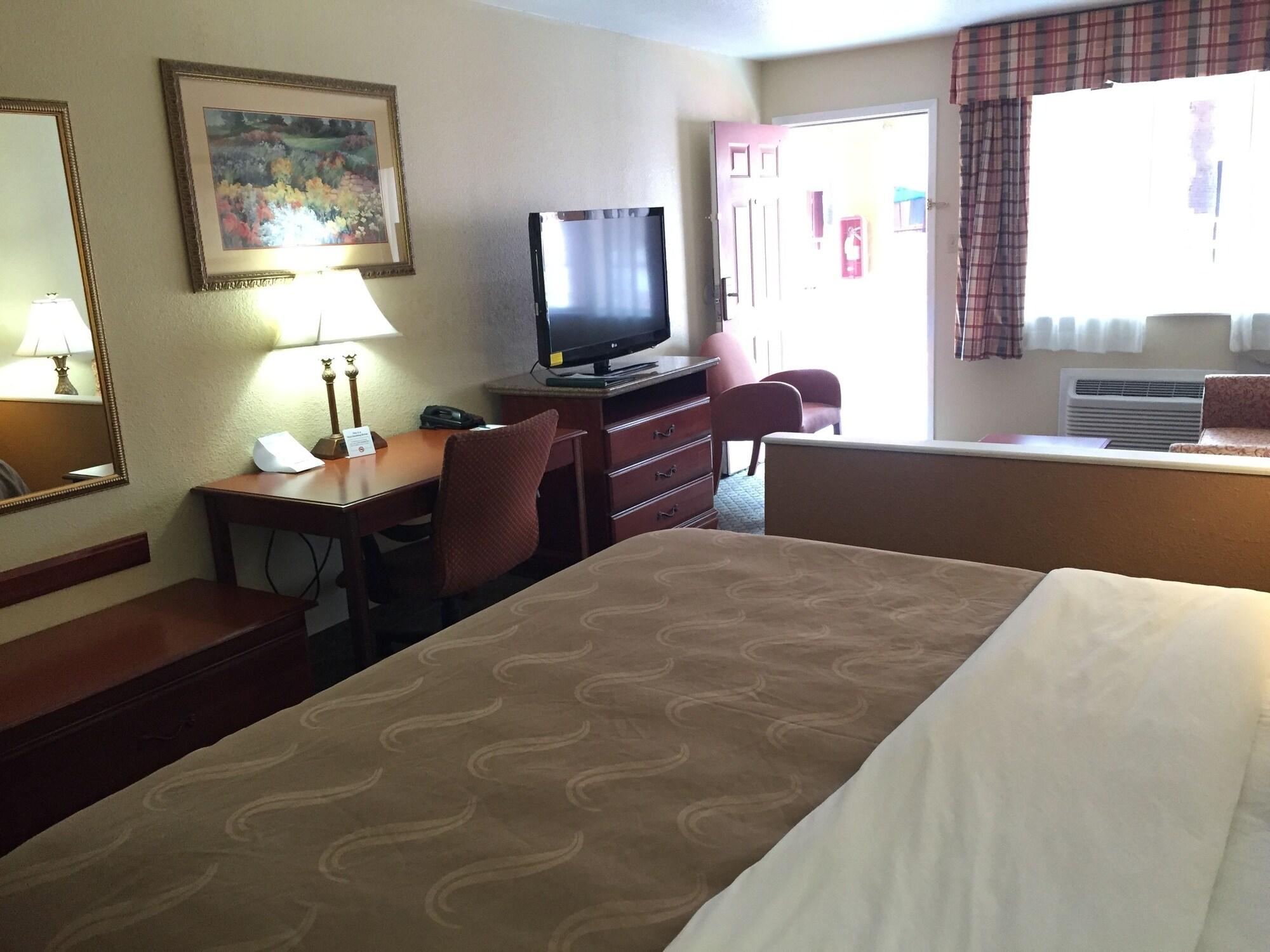 Econo Lodge Inn & Suites Eagle Pass Eksteriør bilde