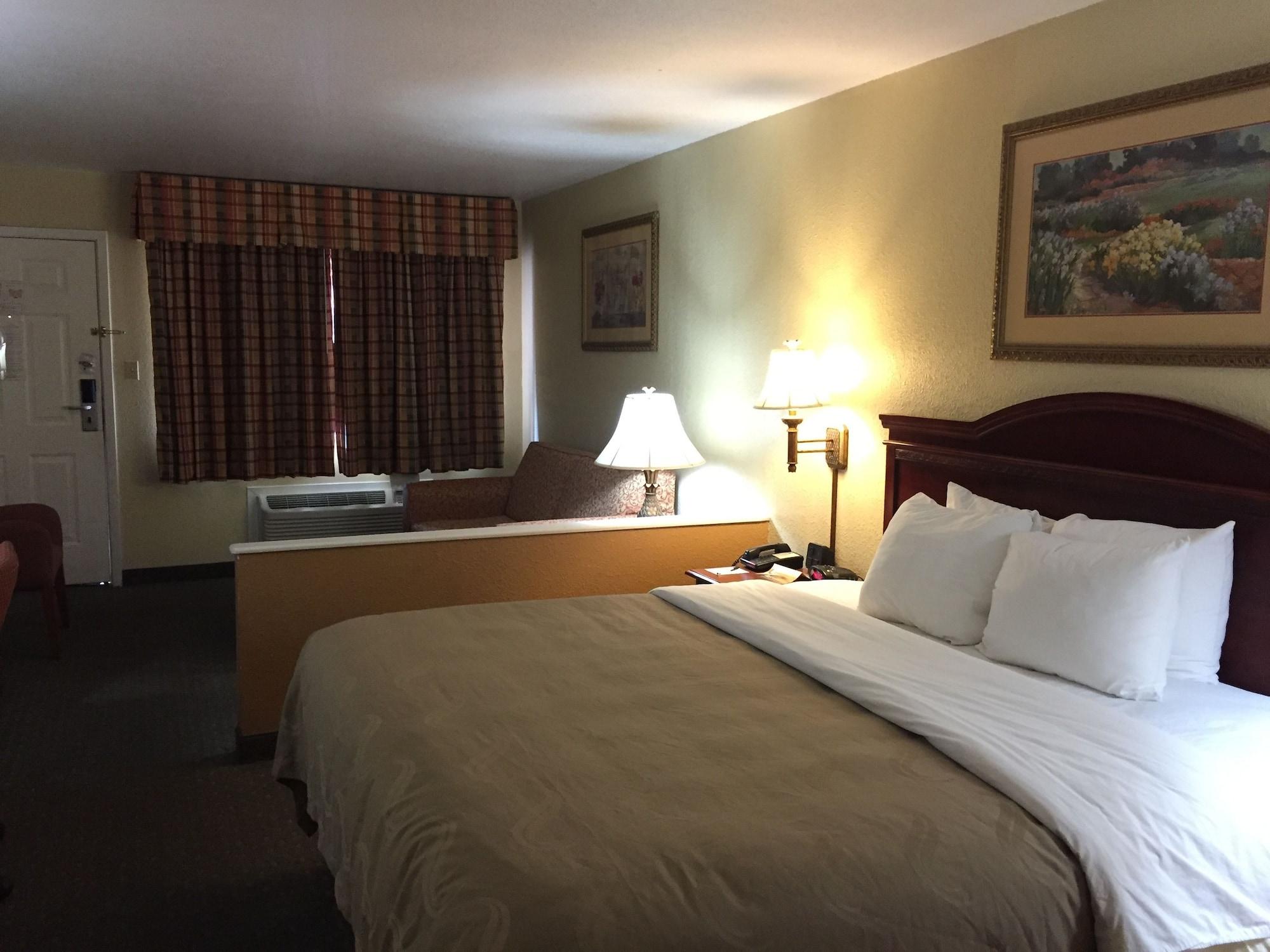 Econo Lodge Inn & Suites Eagle Pass Eksteriør bilde