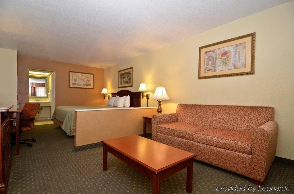 Econo Lodge Inn & Suites Eagle Pass Eksteriør bilde