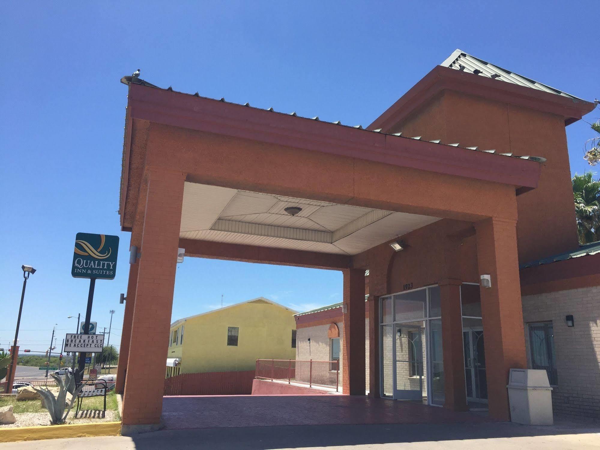 Econo Lodge Inn & Suites Eagle Pass Eksteriør bilde